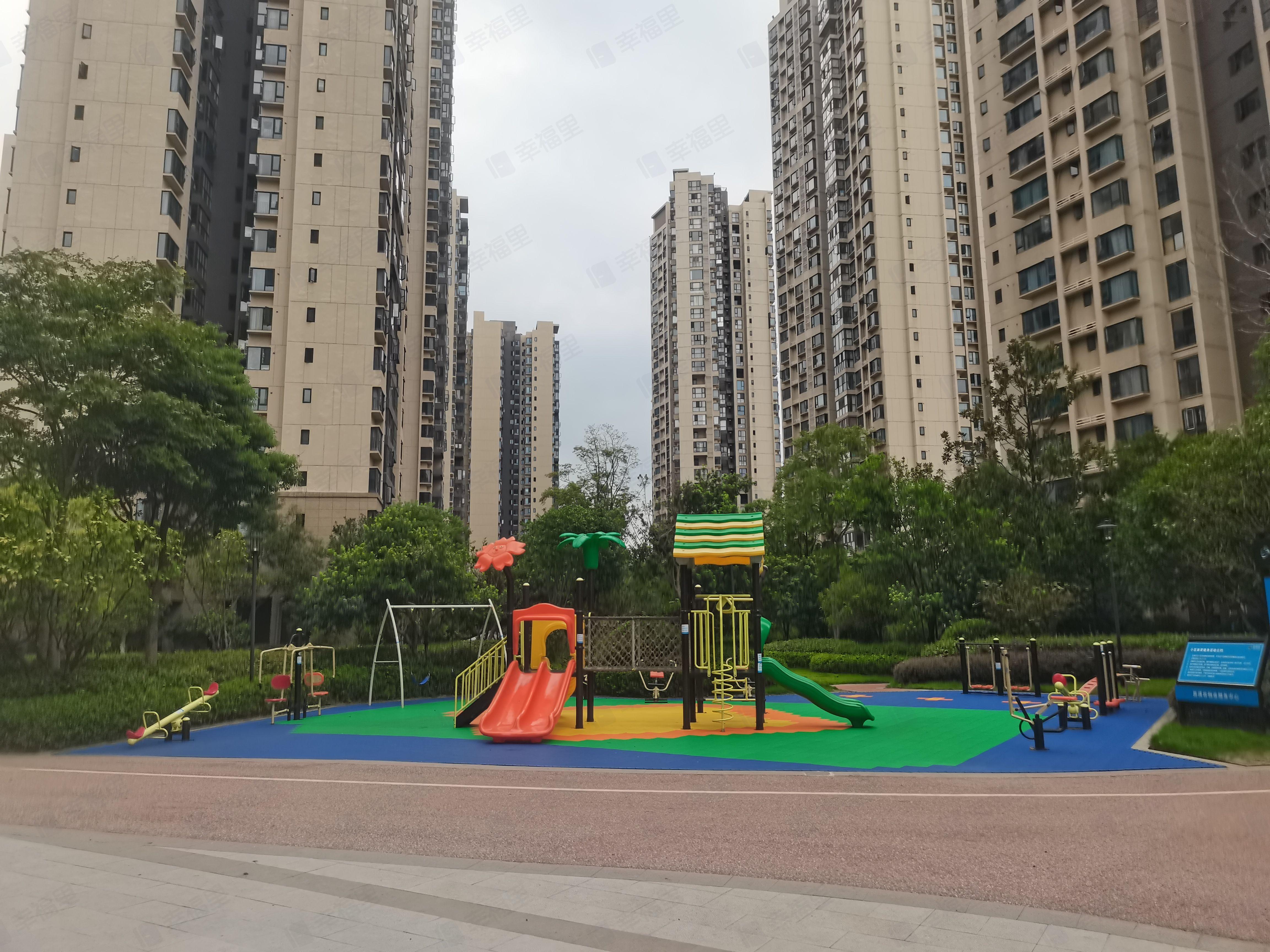 美的蓝溪谷小区效果图