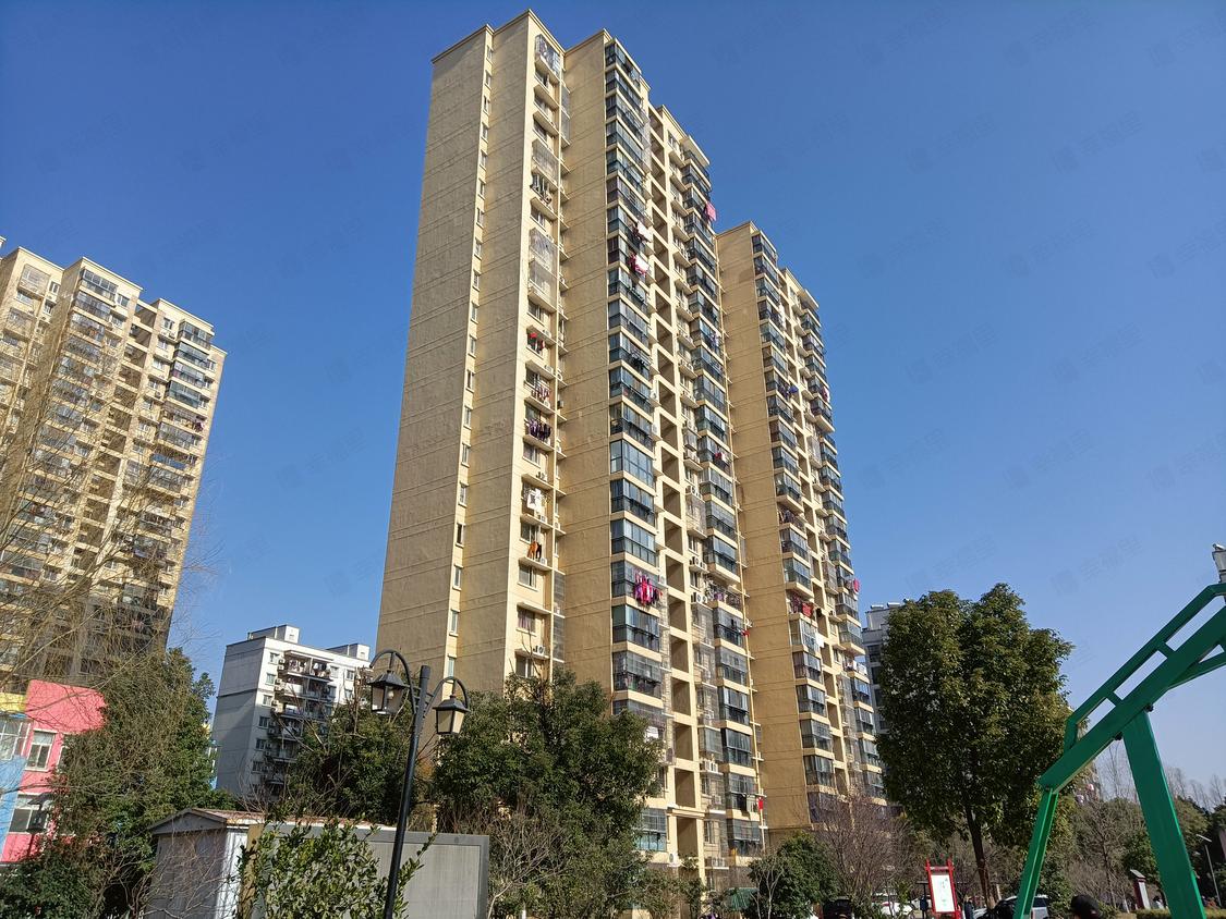 武汉江岸-堤角/暂无年代城开天兴花园