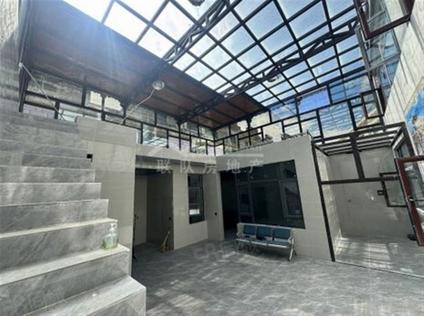 北京日月湖水景花园3室2厅255平底层/共2层