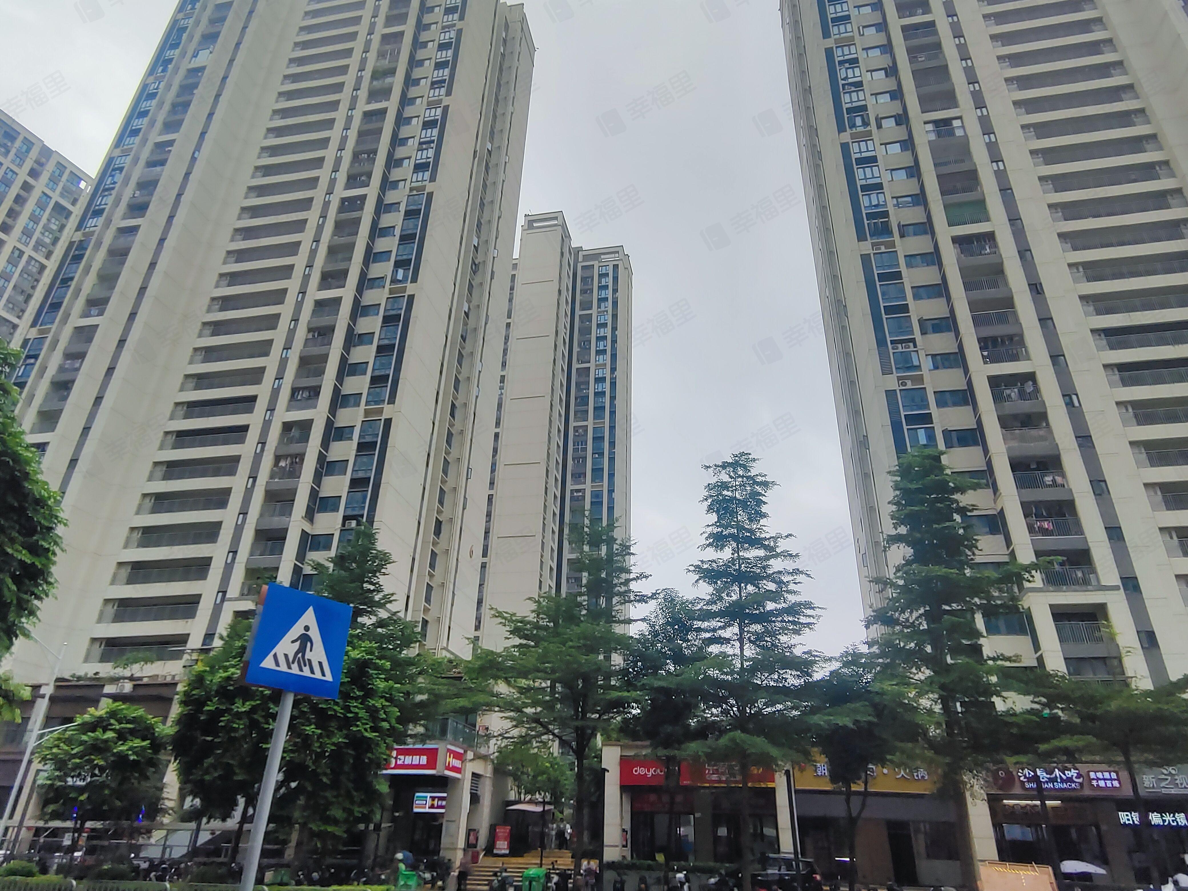 金地龙城中央小区效果图