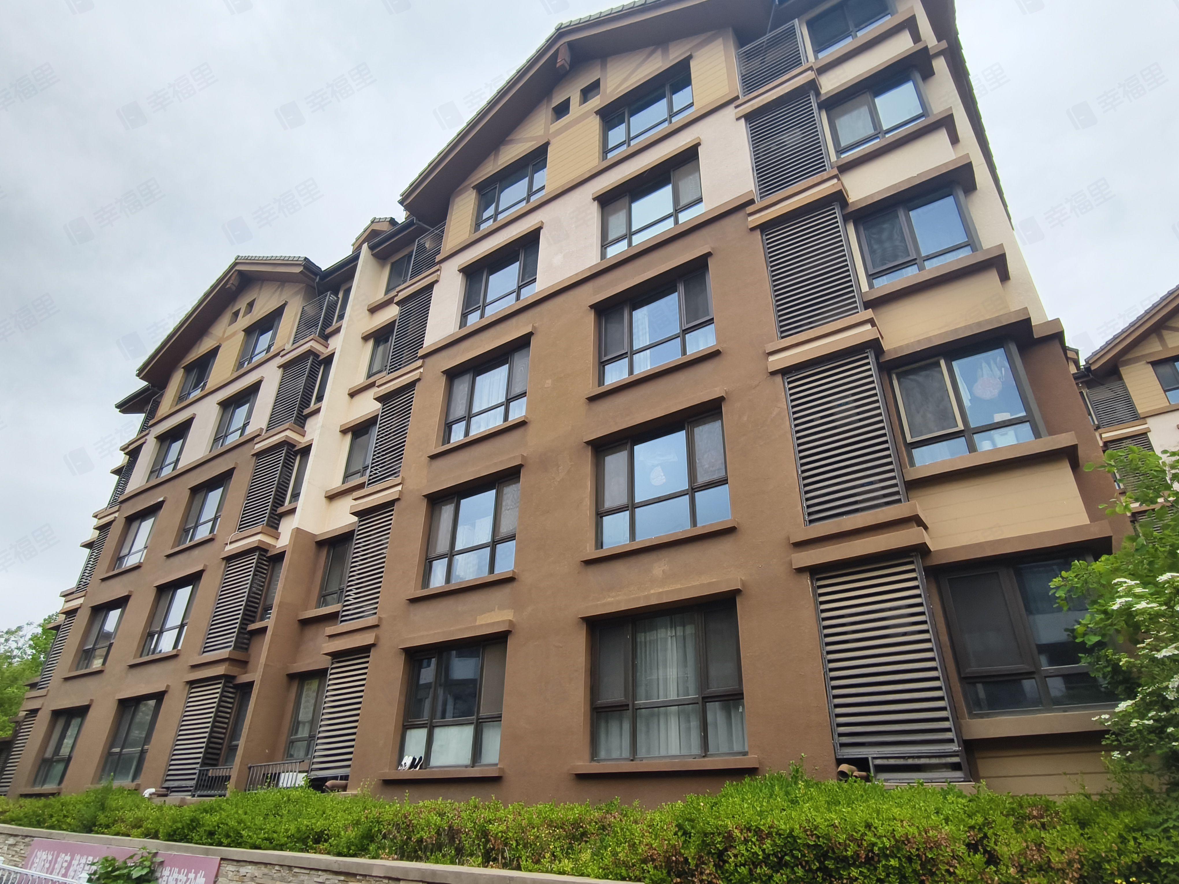 中弘由山由谷(十三号院)小区效果图