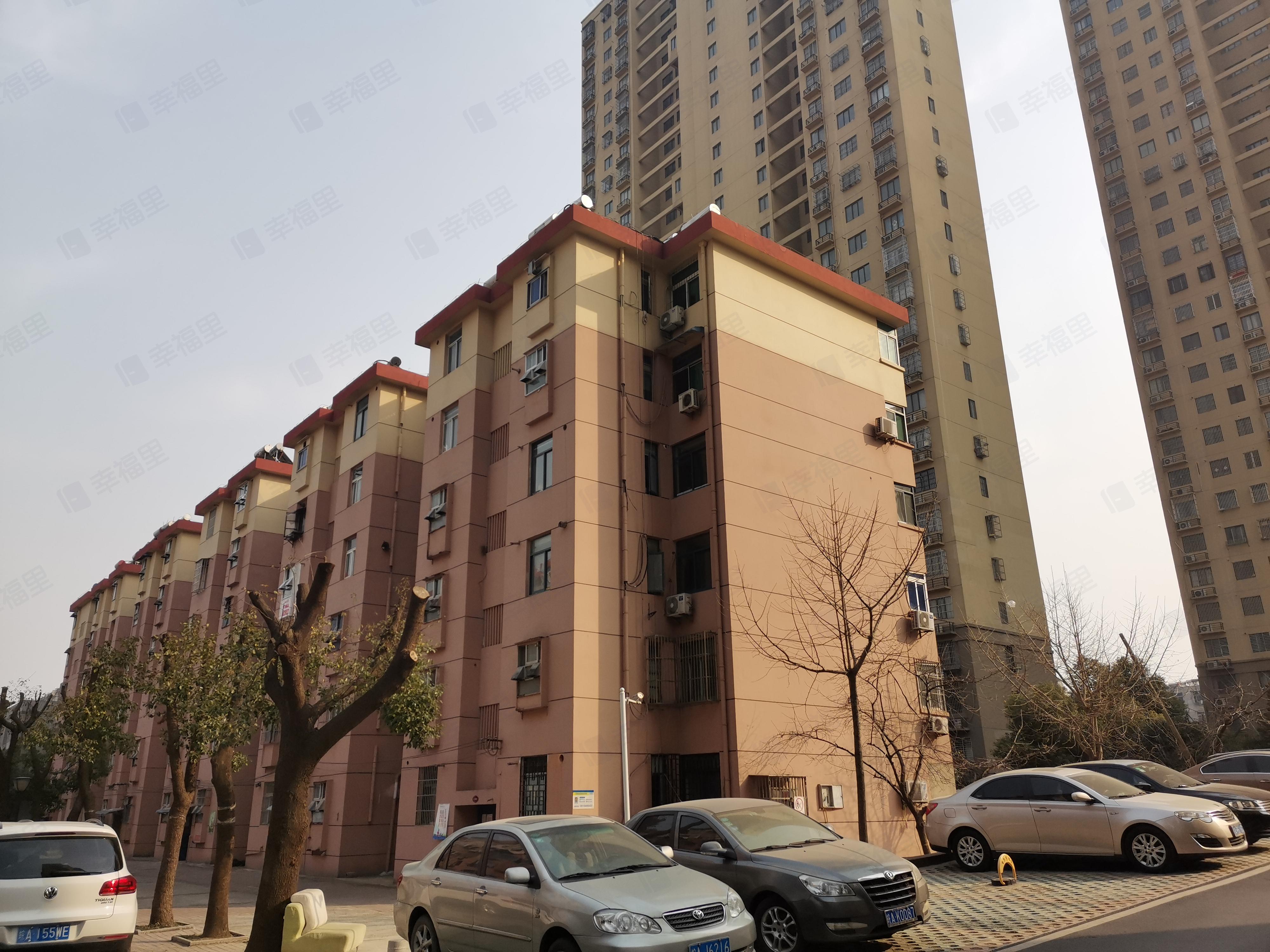 栖霞山庄小区效果图