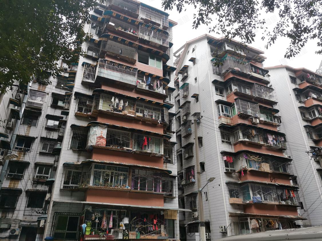 重庆渝北-冉家坝/2000年建宜居家园