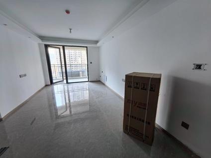 北京芝罘吾悦广场3室2厅105平中楼层/共26层