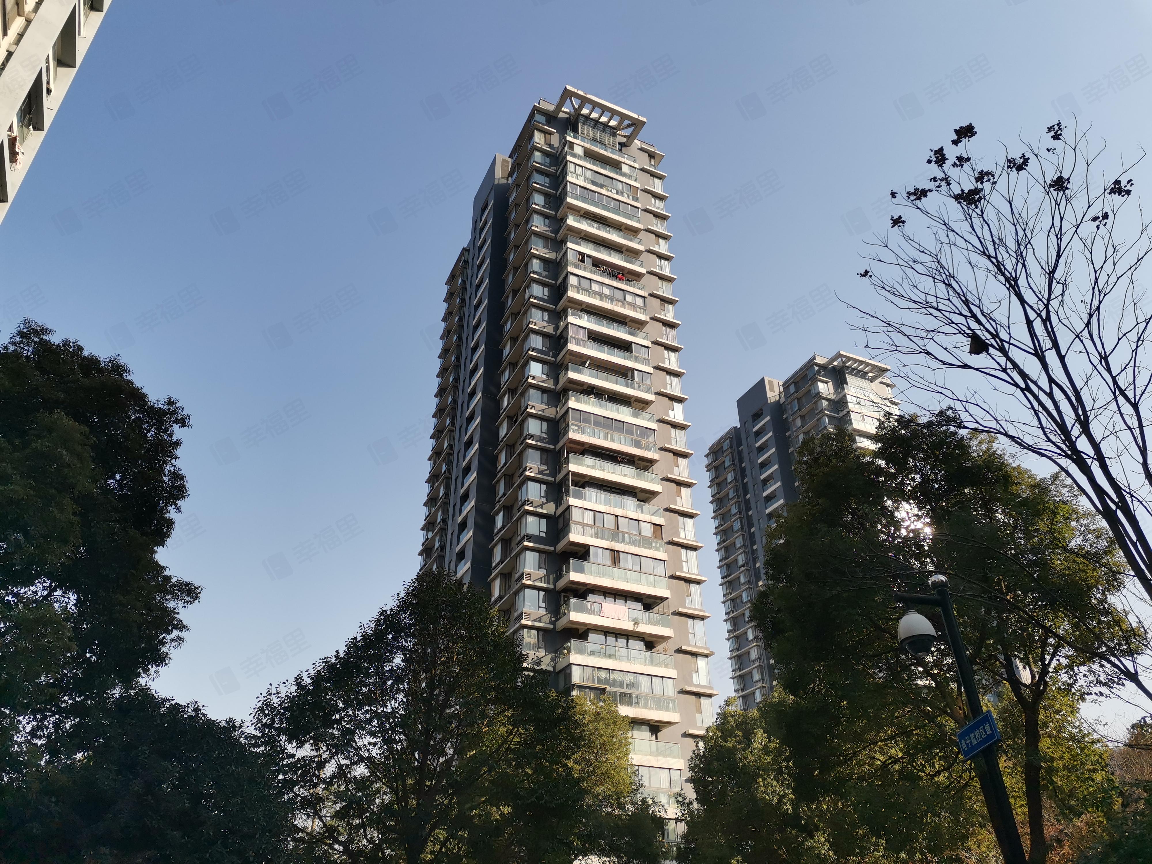 广宇西城年华小区效果图
