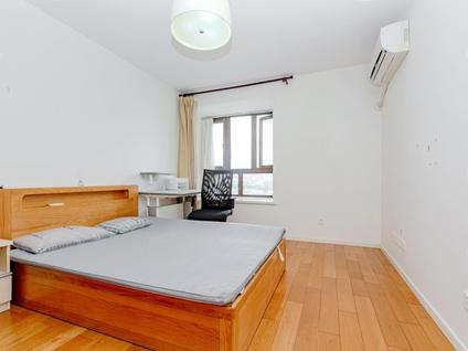 静安大宁整租 和源祥邸珑庭2室1厅/89平/高楼层