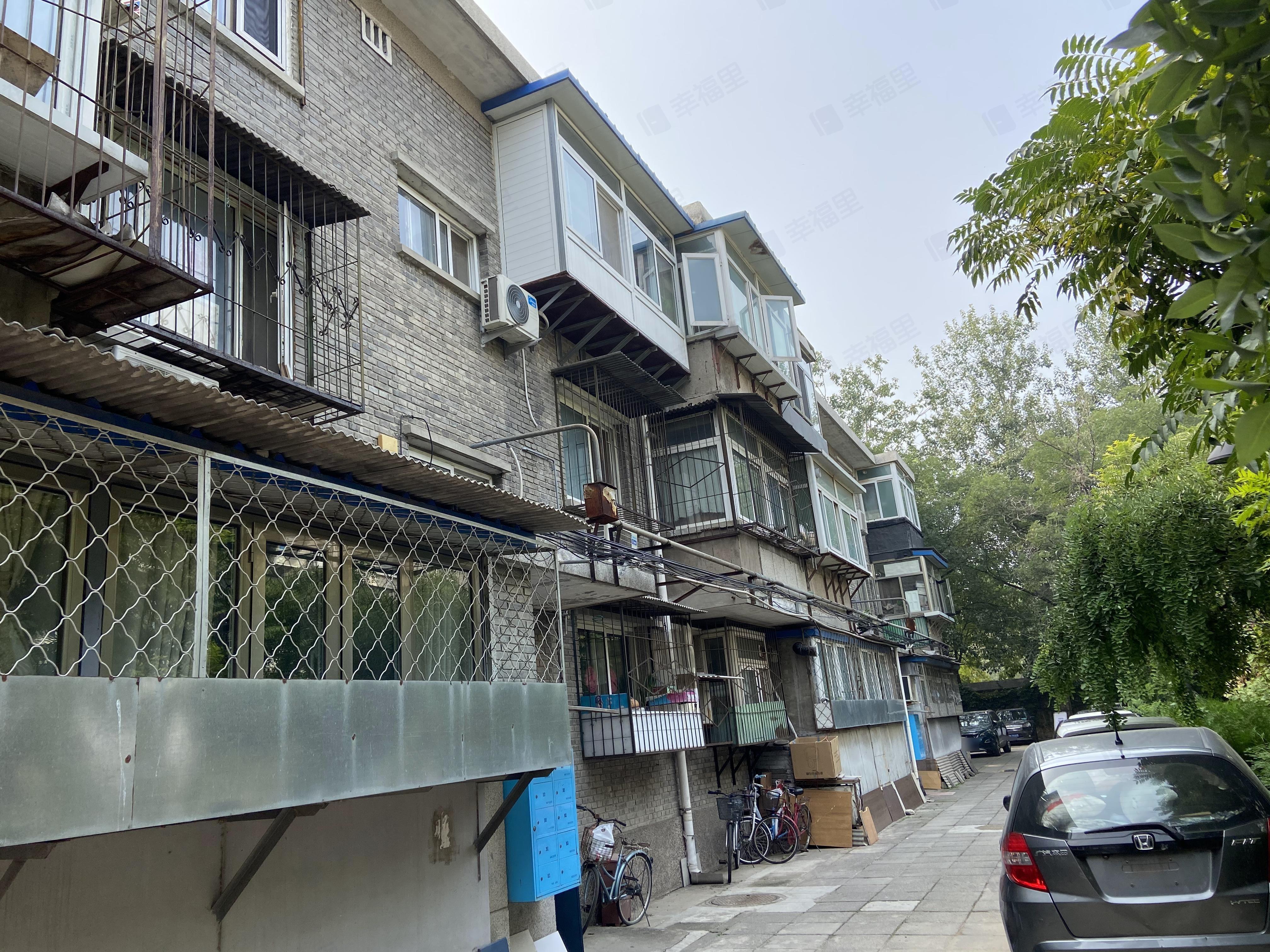 新建宫门路21号院小区效果图