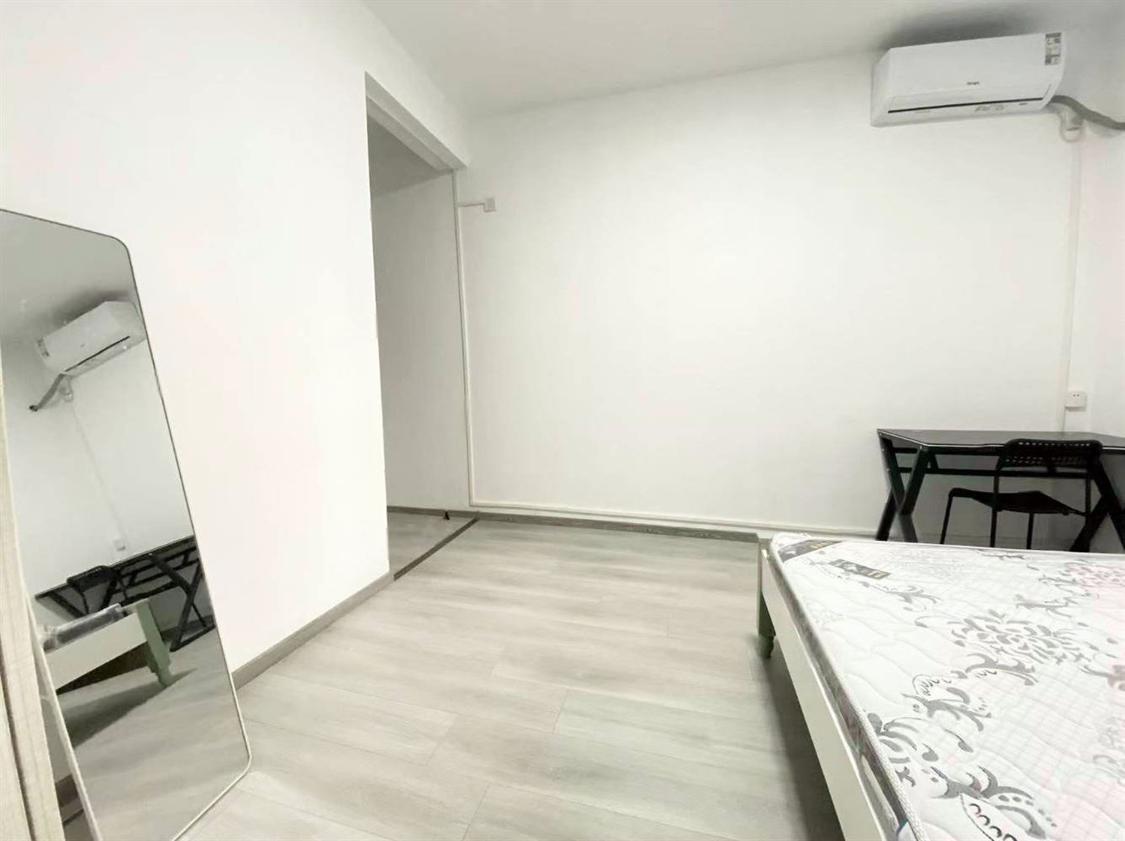 合租·龙湖九里峰景