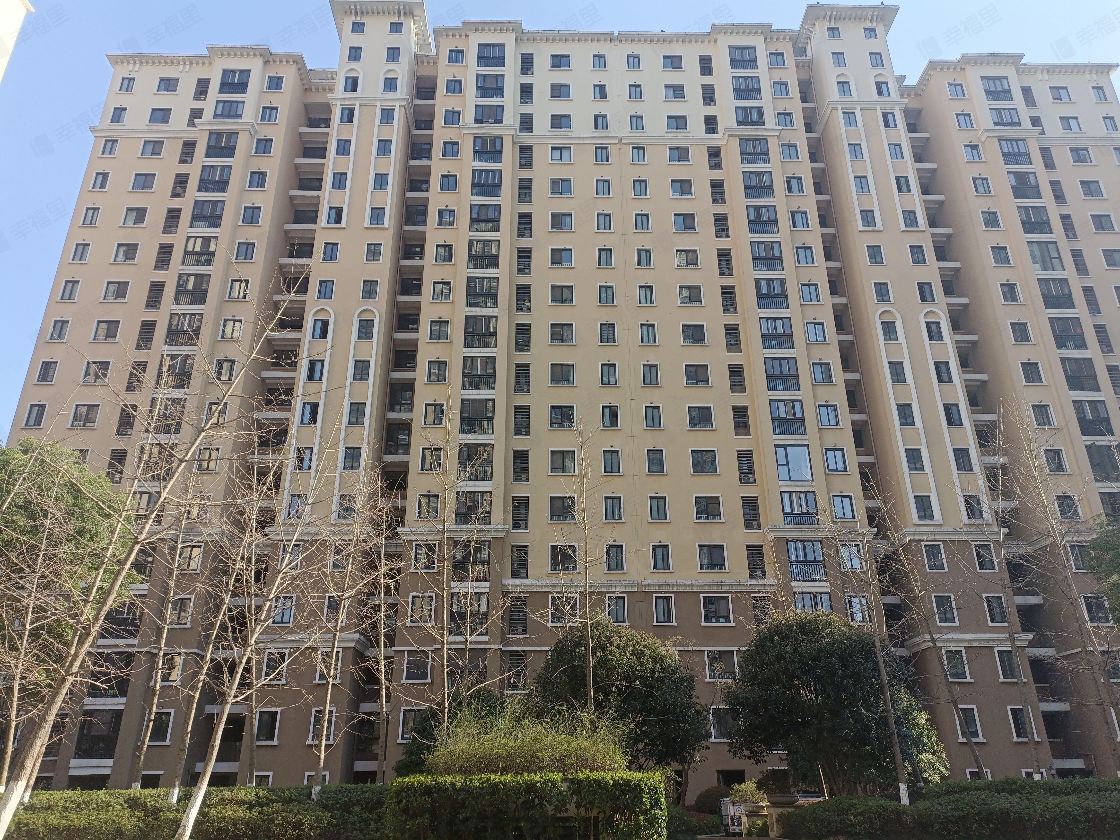 万科金域蓝湾小区效果图