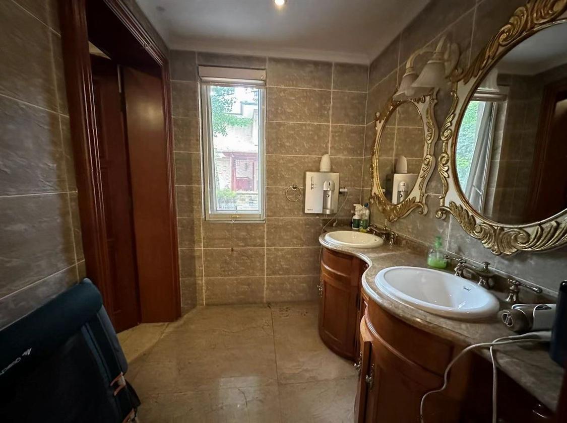 整租·棕榈泉国际花园(二期)