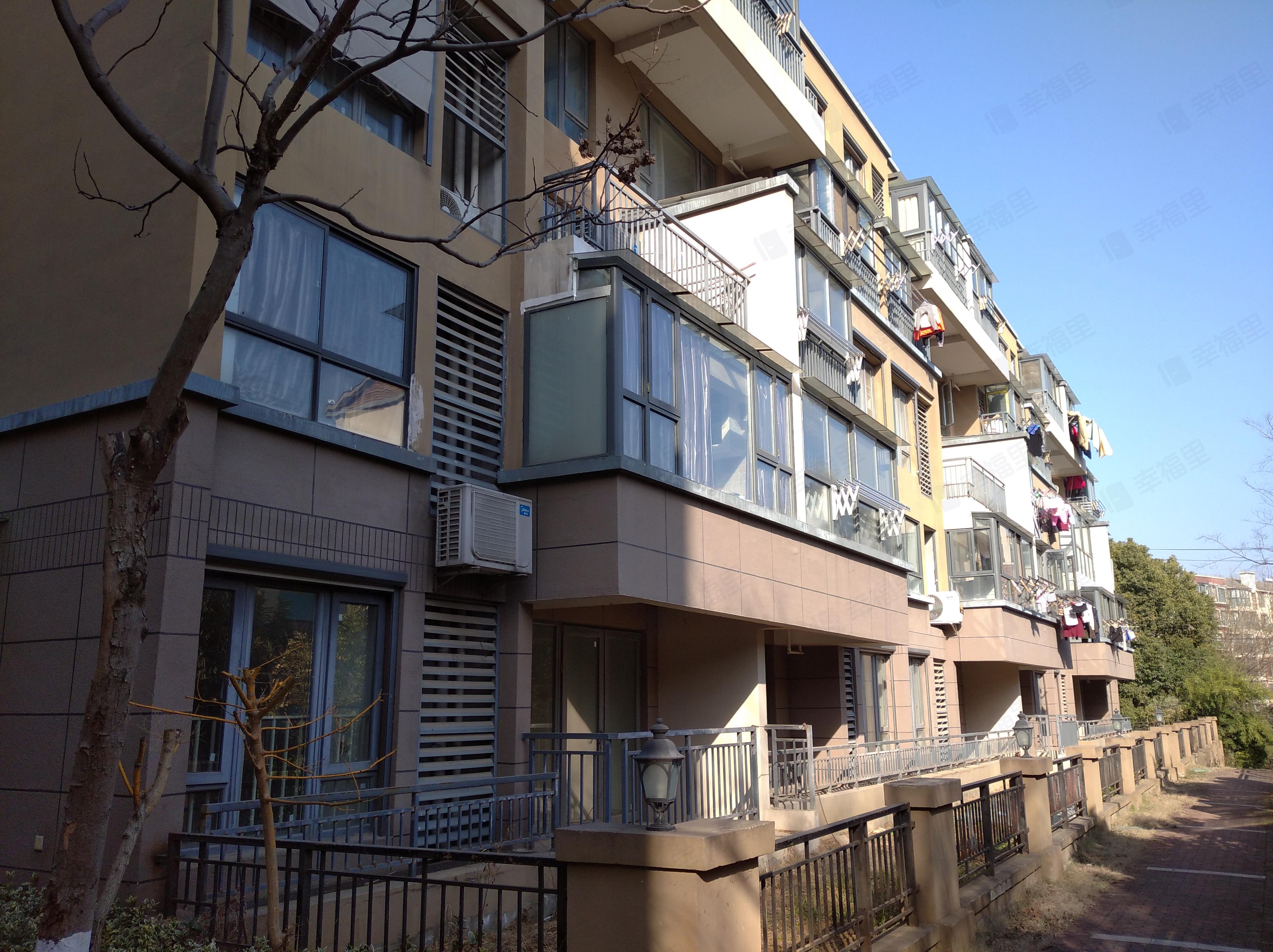 东郊小镇(第七街区)小区效果图