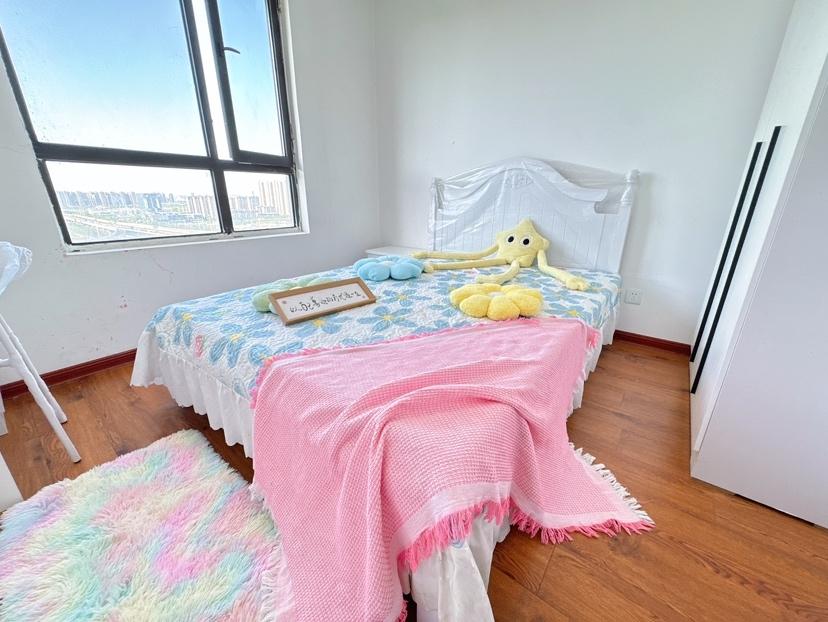 合租·绿地香树花城