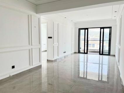 三亚半山香榭3室2厅83平高楼层/共16层