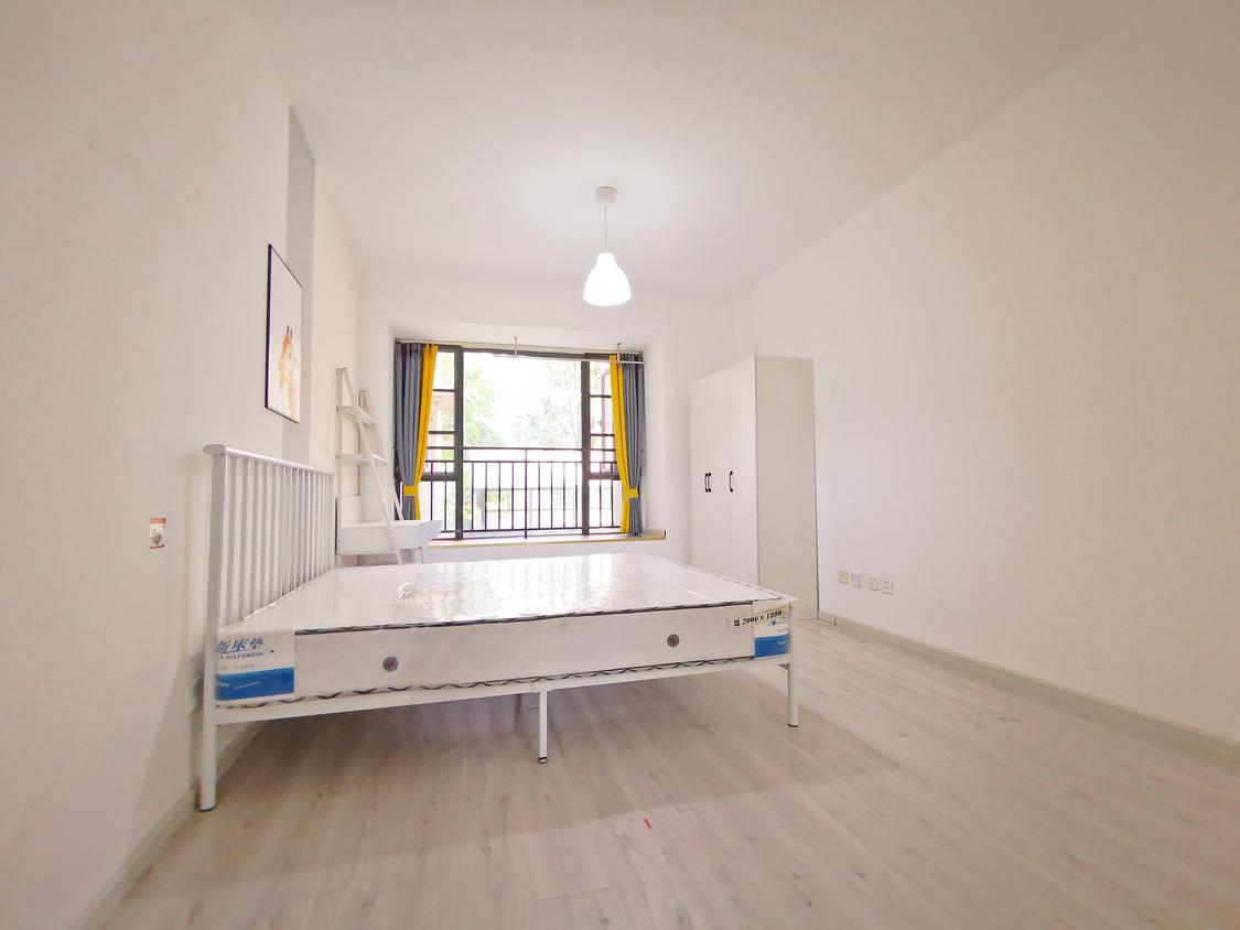 合租·和信孔雀城