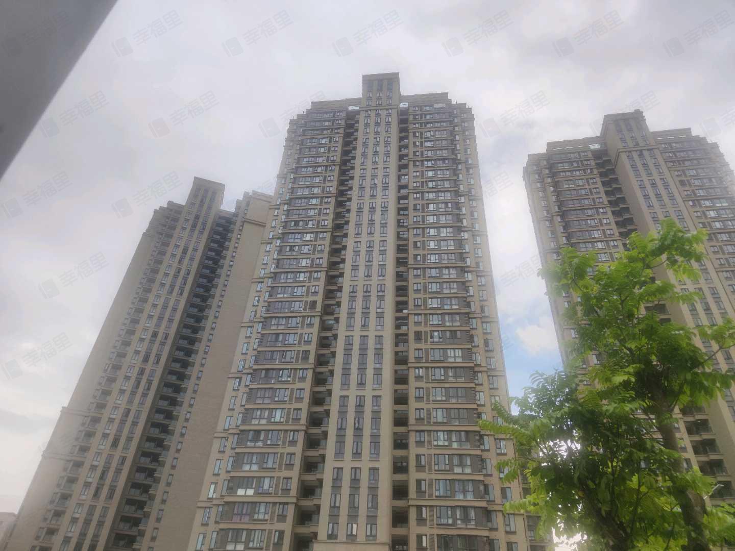 保利西江林语小区效果图