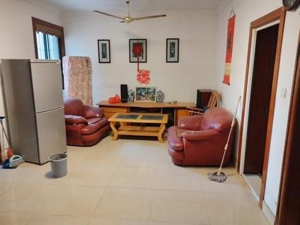 昆山巴城整租 年丰新村(昆山)2室2厅/93平/低楼层