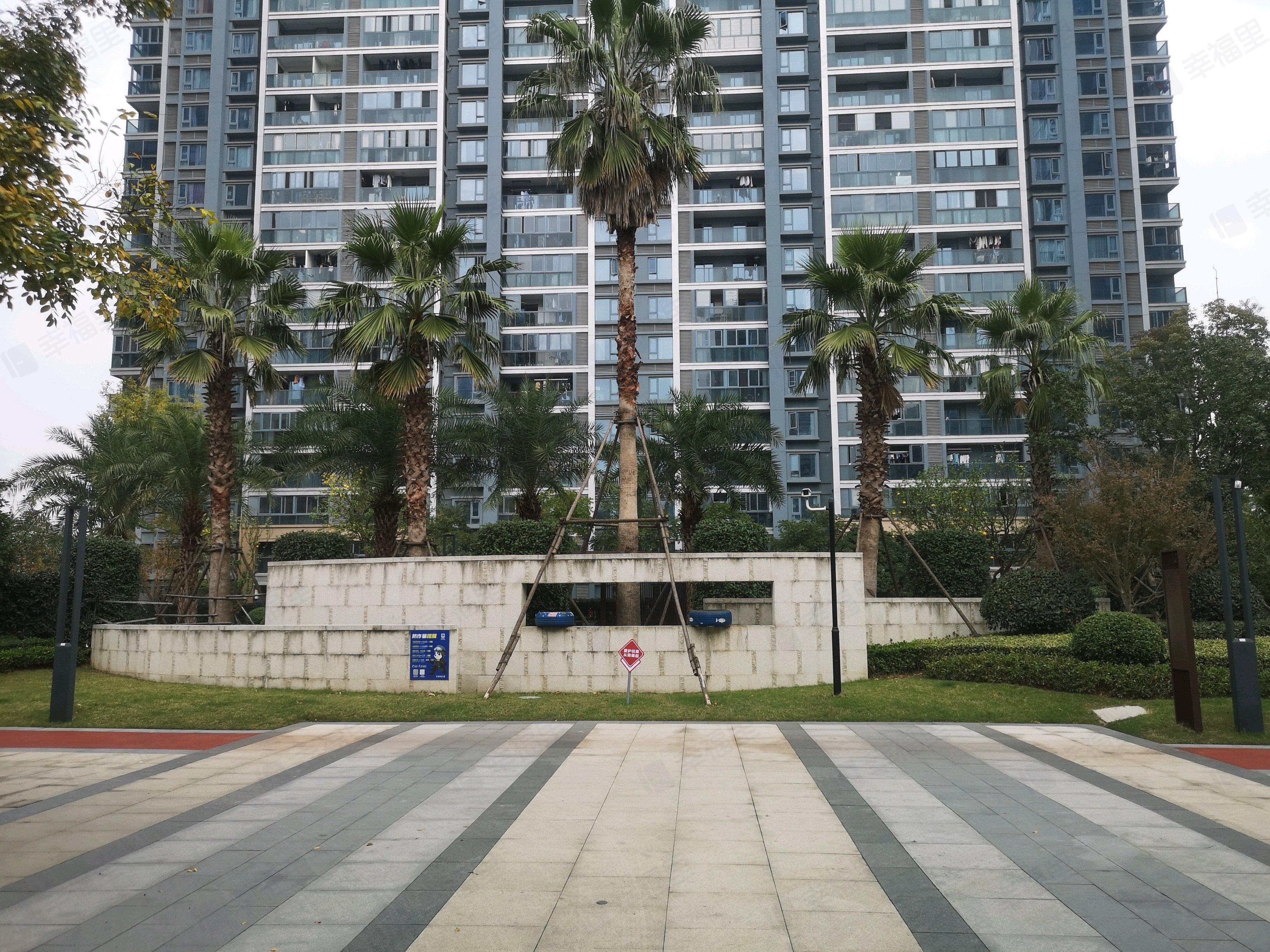 碧水澜天华庭小区效果图