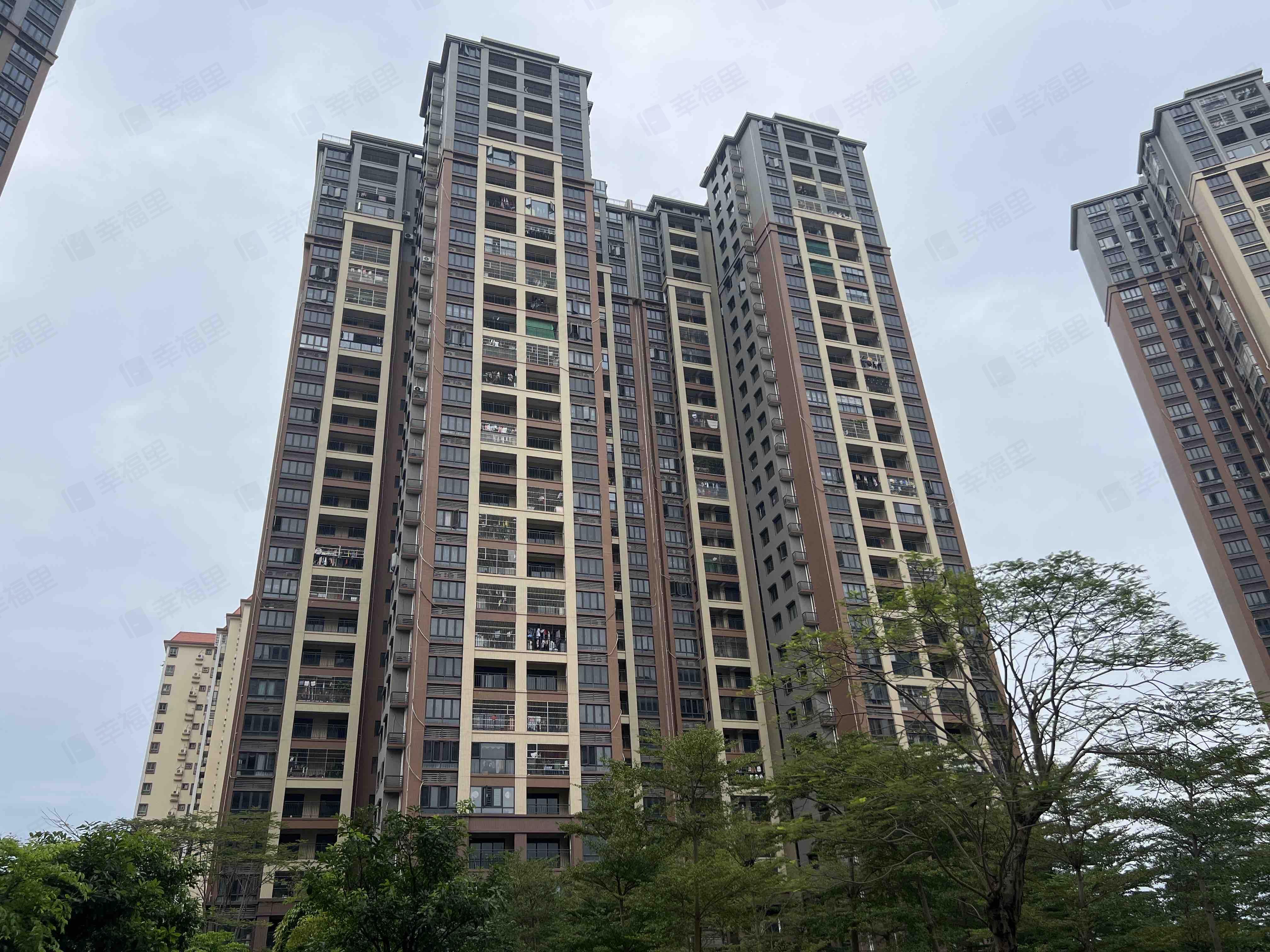 深业高榜山1号花园小区效果图