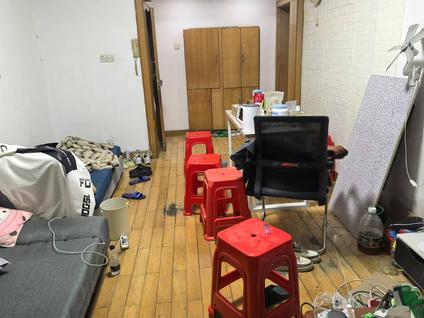 深圳深圳市中医院宿舍4室1厅99.26平中楼层/共6层
