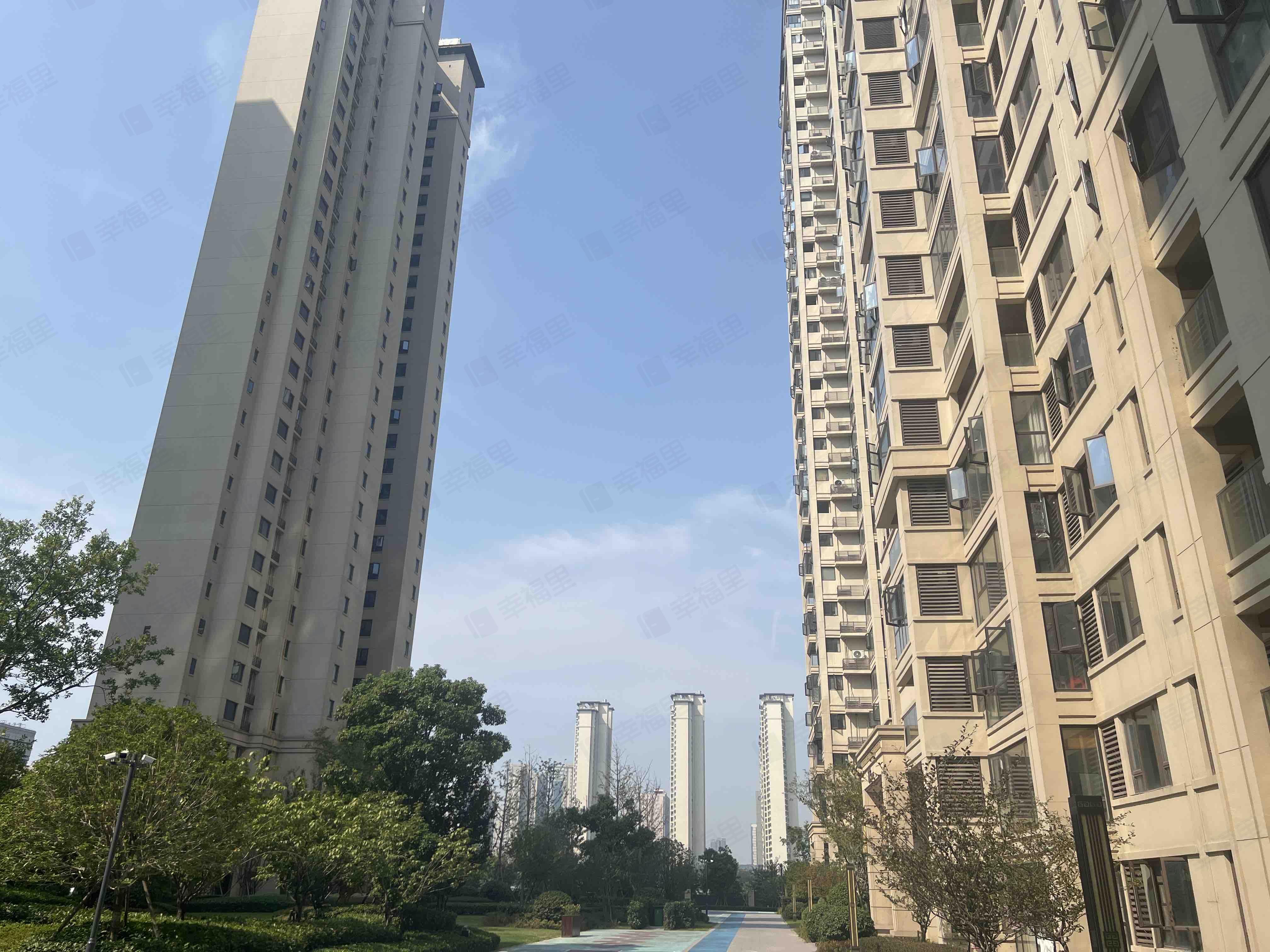 领地兰台府小区效果图