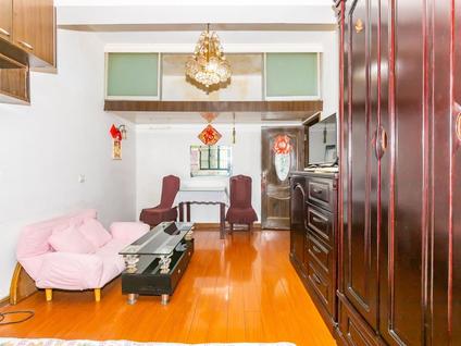 虹口曲阳整租 大连新村1室0厅/34平/中楼层