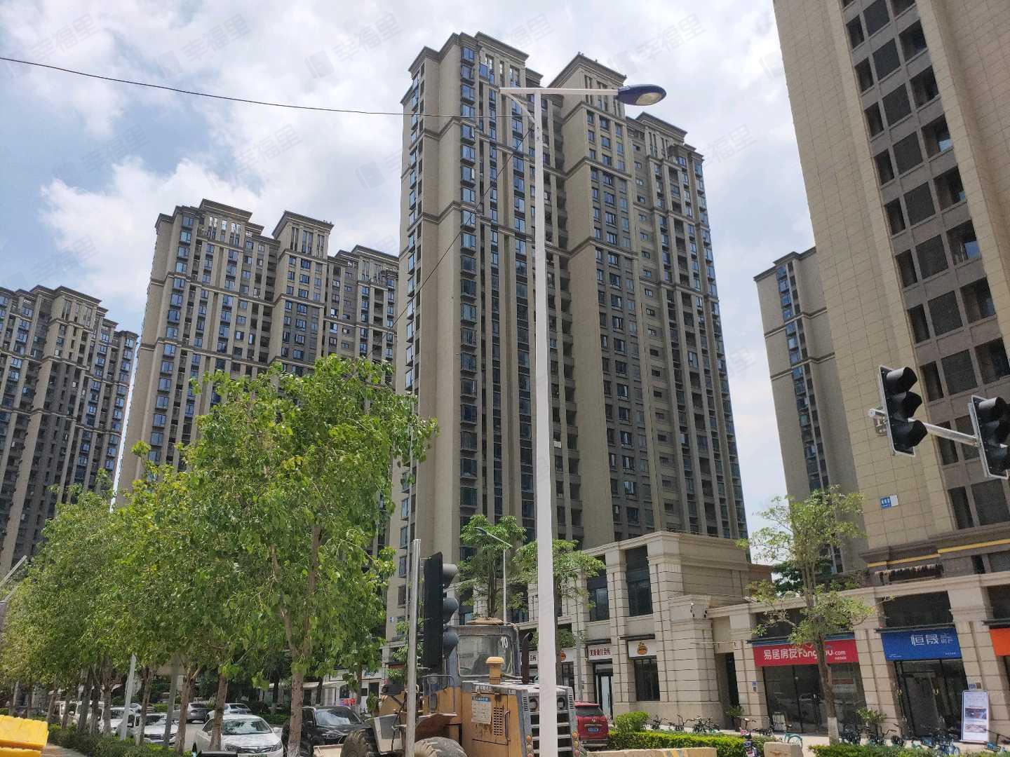 建发中央天成小区效果图