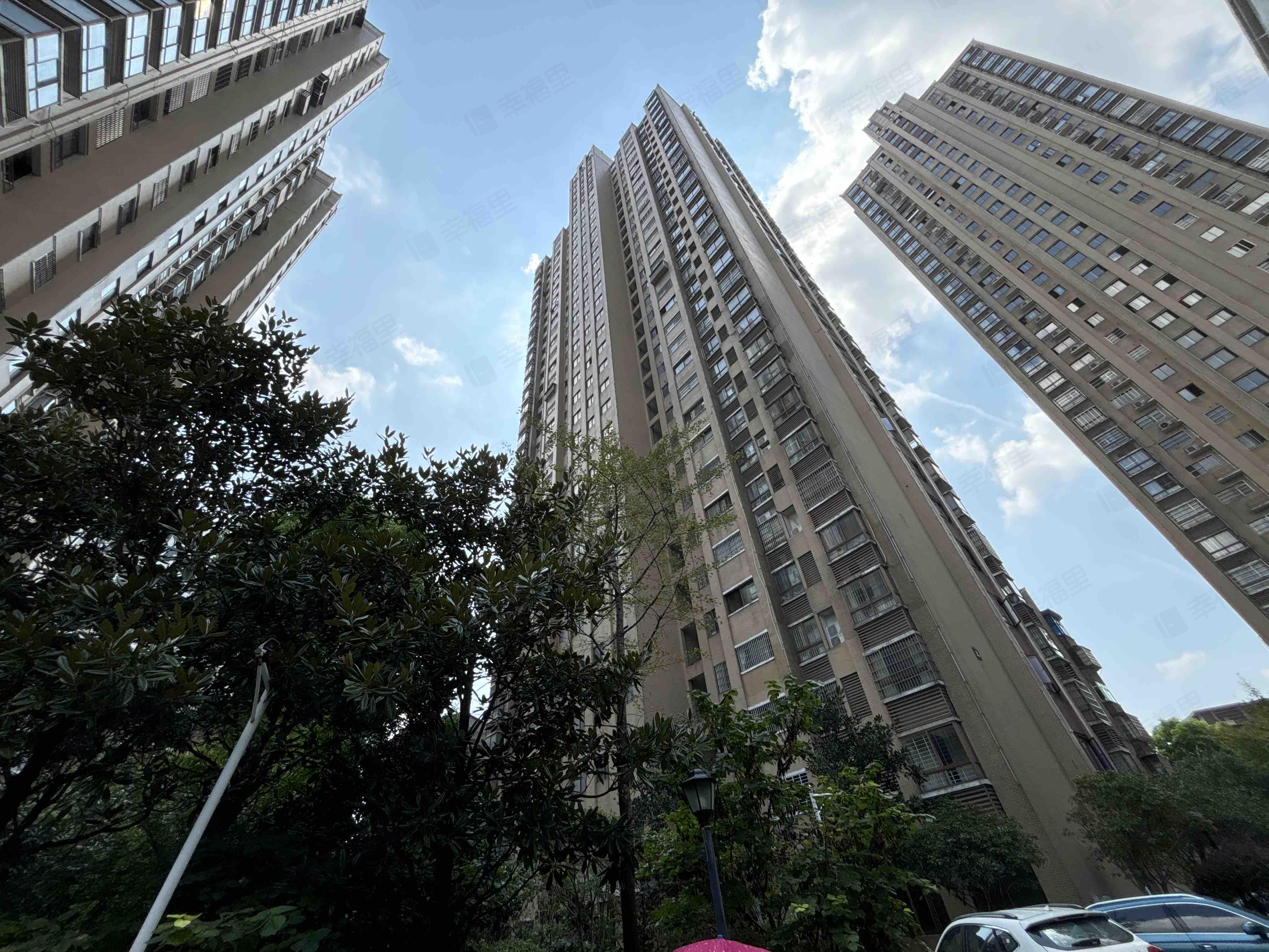 恒万城市广场小区效果图