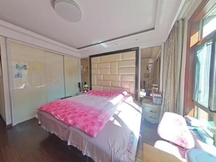 长宁中山公园整租 华敏世纪广场3室2厅/143平/中楼层