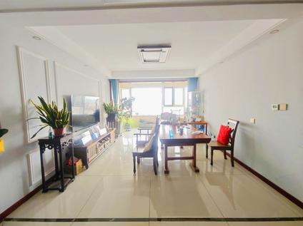 北京润锦中央美地3室2厅126.87平高楼层/共18层