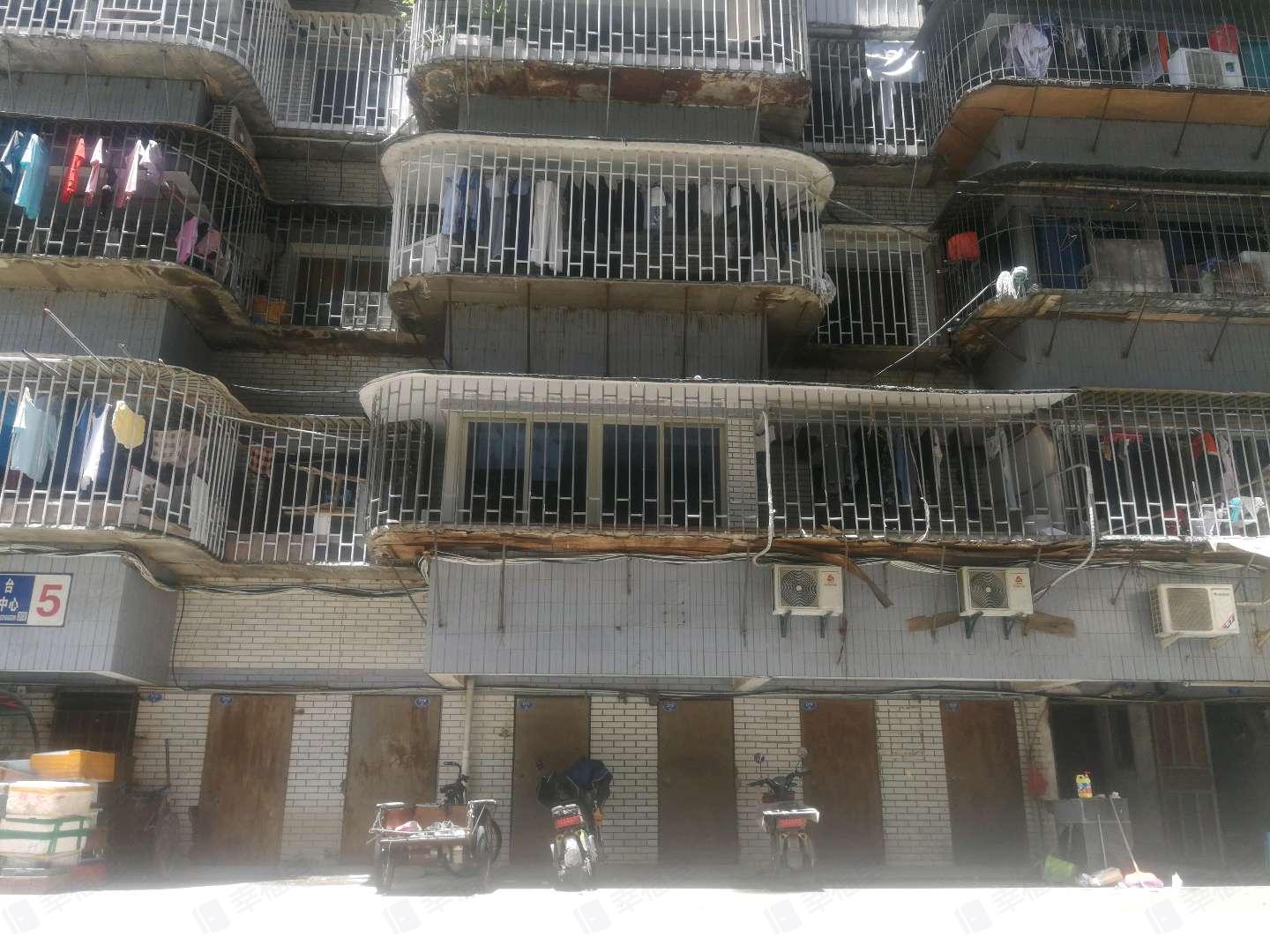南台商贸中心小区效果图