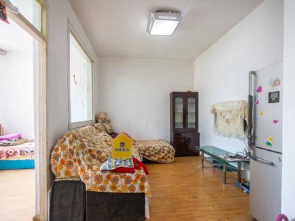 北京砖厂宿舍2室1厅65.5平顶层/共6层