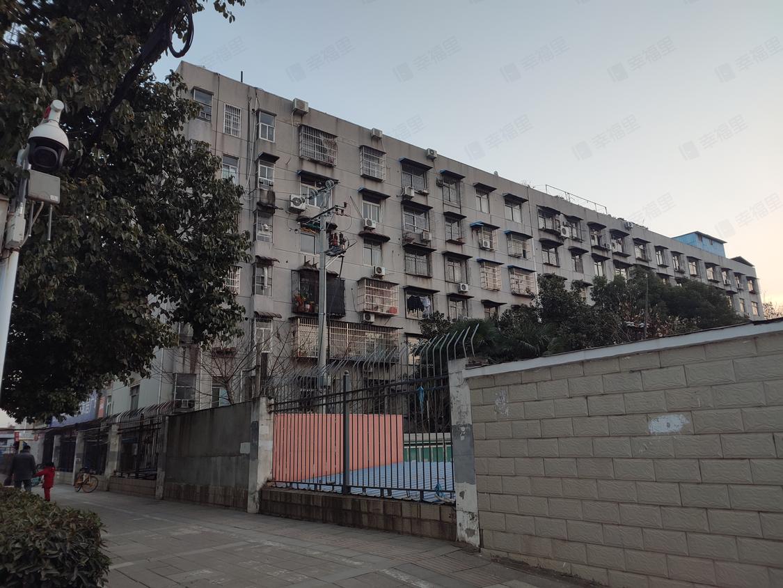 武汉江岸-百步亭/暂无年代教育宿舍