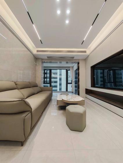 石狮石狮中心区整租 石狮金辉城3室2厅/112平/顶层