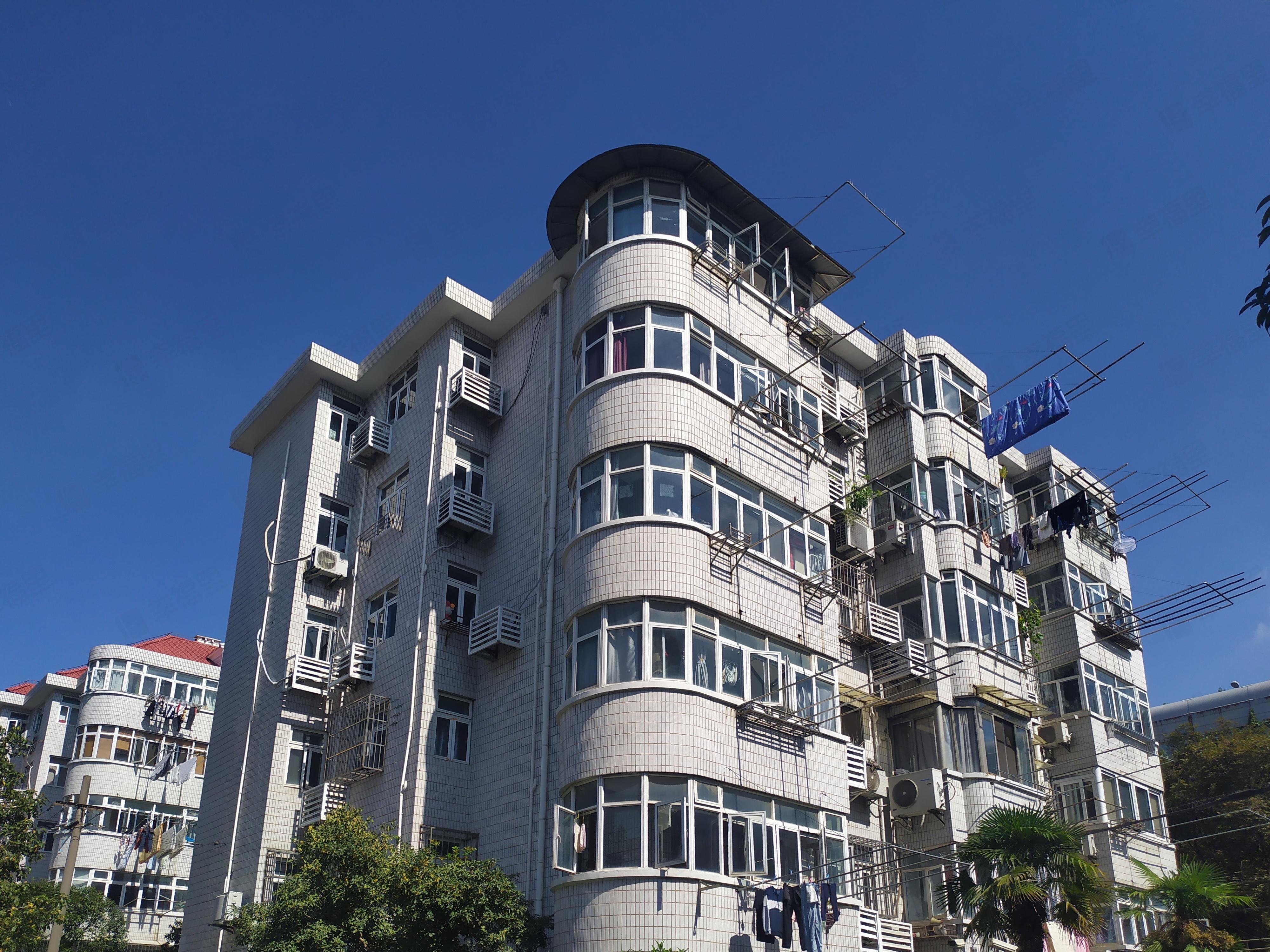 西湖苑小区效果图