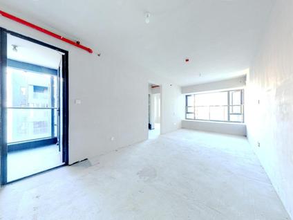 深圳悦峰尚府2室1厅72平高楼层/共51层