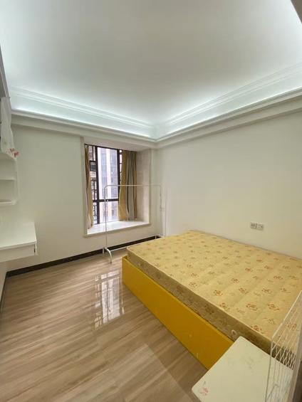 普宁普宁整租 新华城3室2厅/137平/高楼层