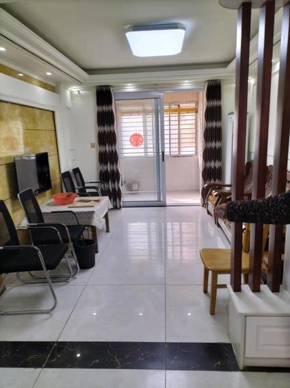 徐州凯旋家园2室2厅87平低楼层/共18层