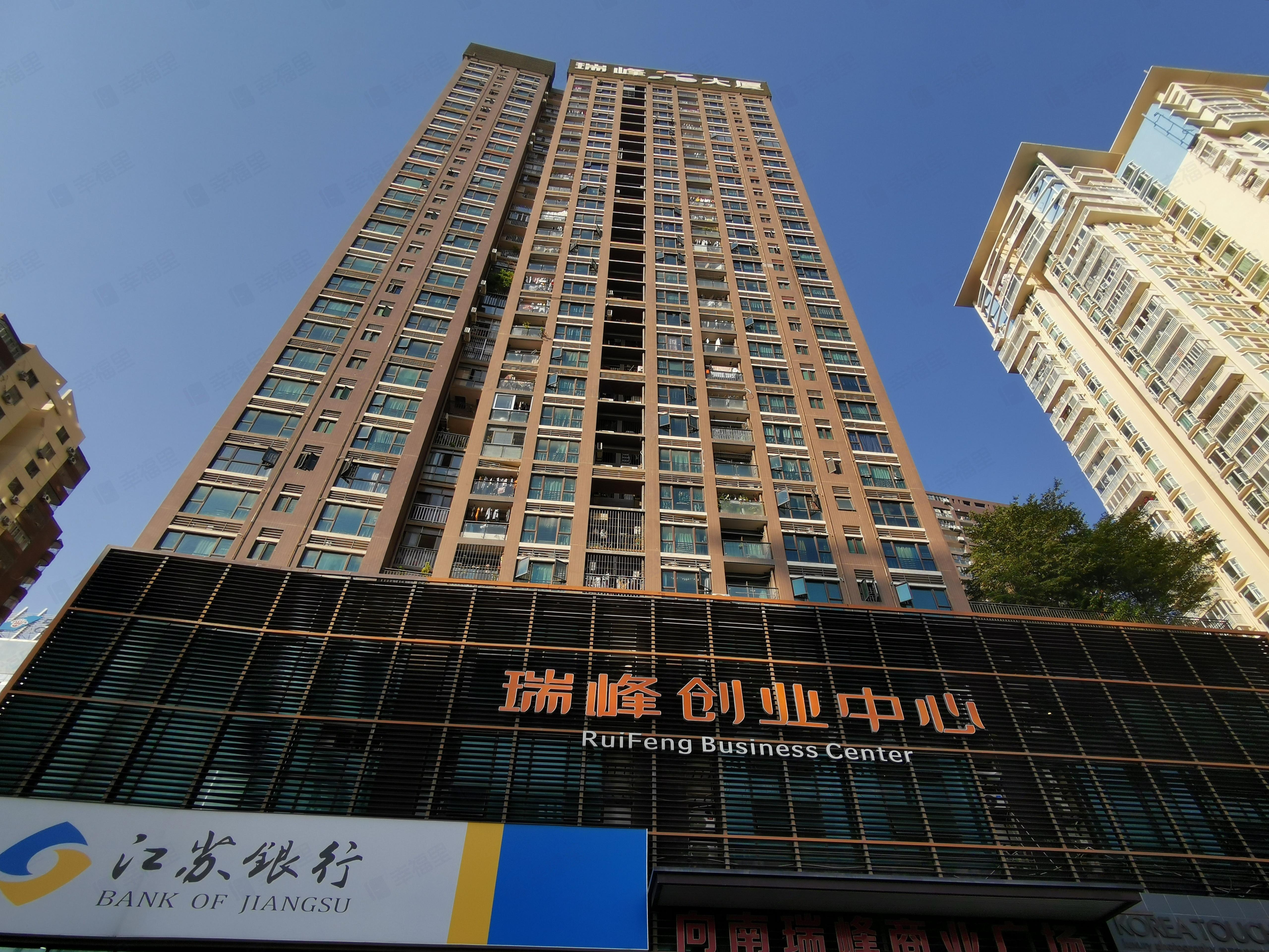 向南瑞峰花园小区效果图