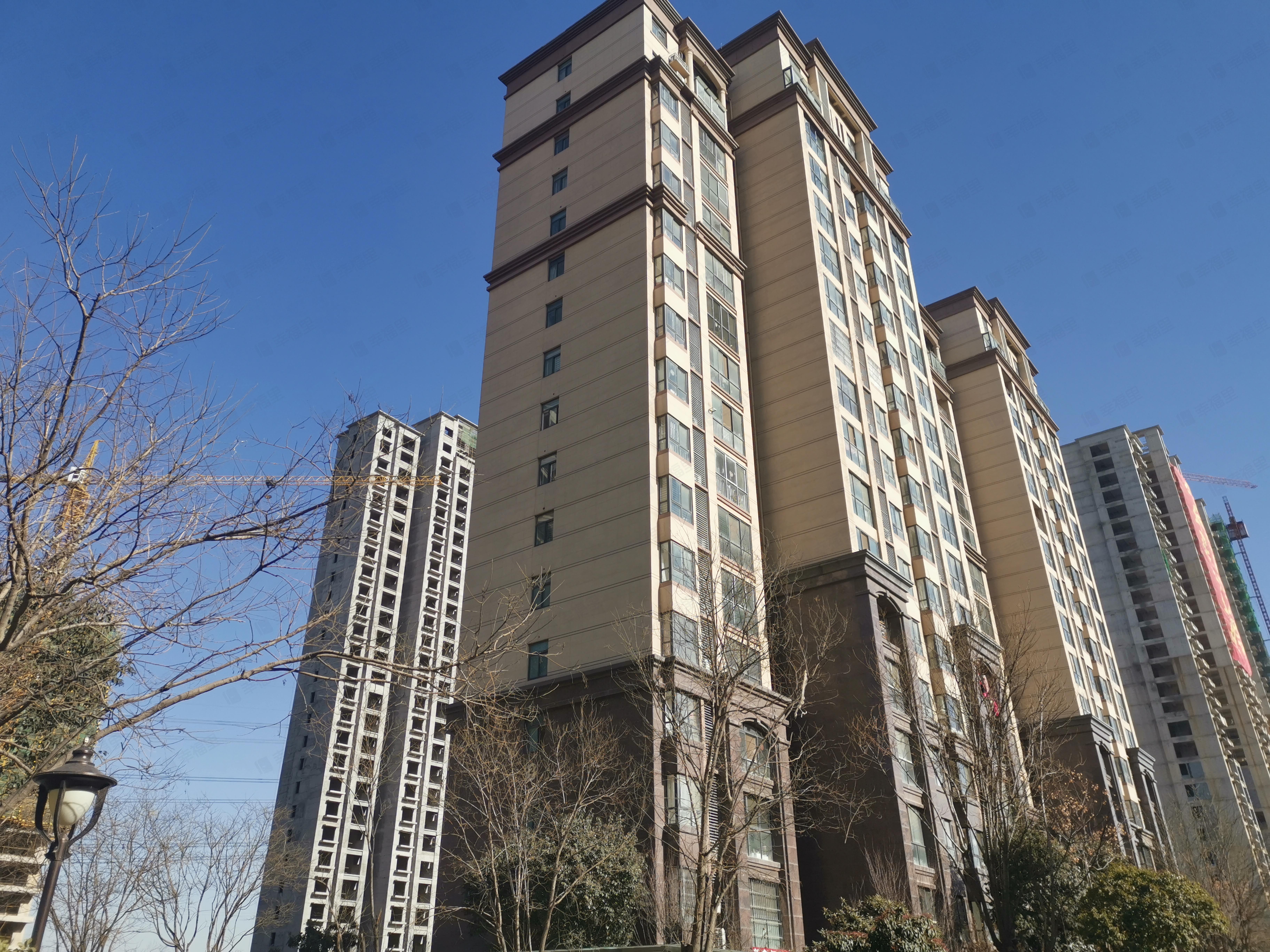 龙湖一号公馆小区效果图