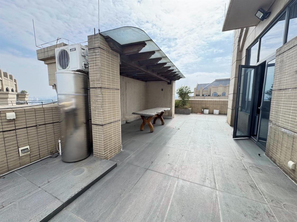 整租·鼎峰源著