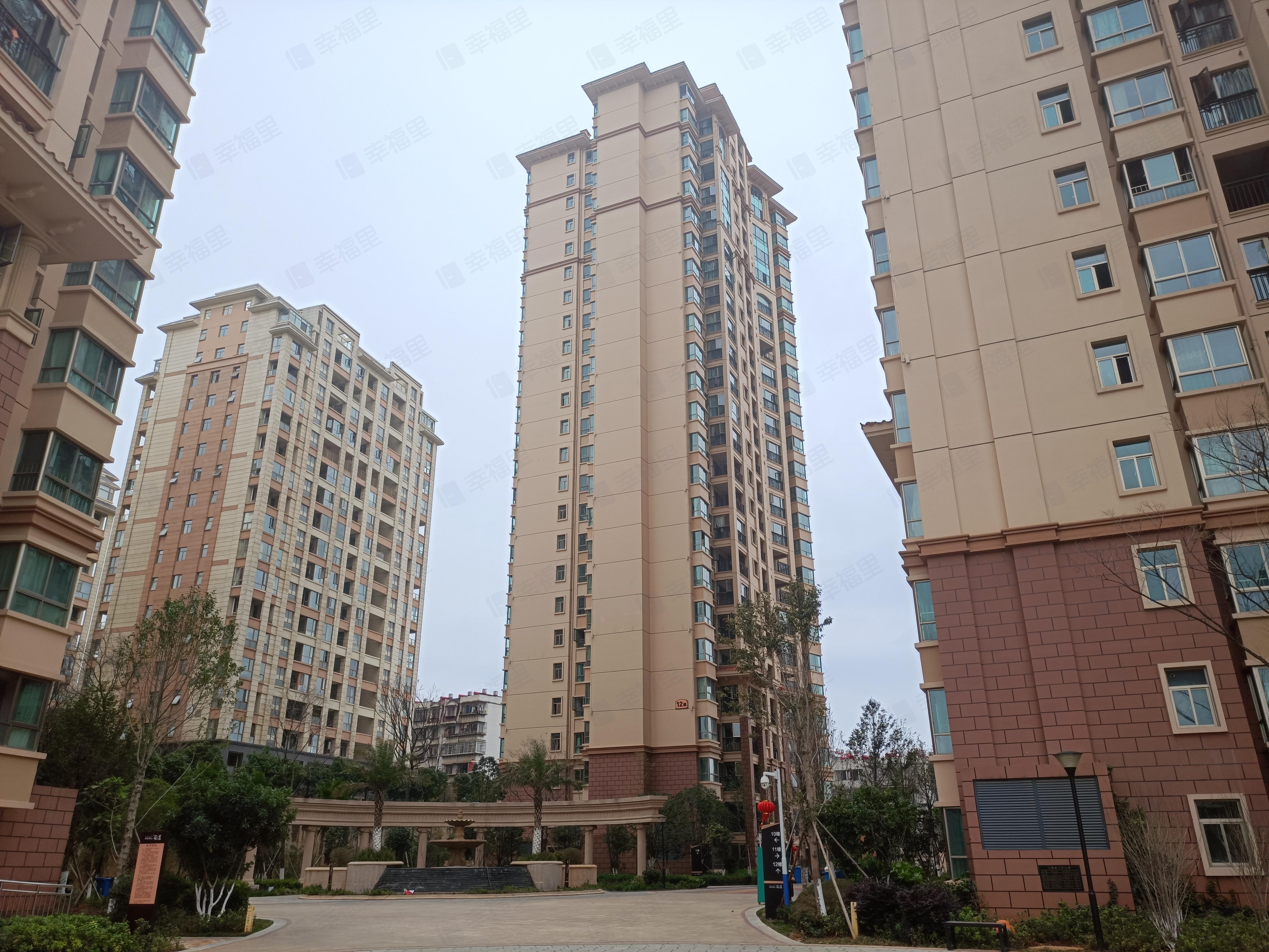 瀚林澜山小区效果图