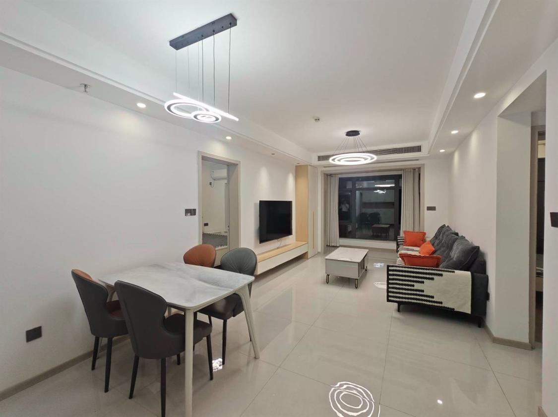 整租·恒大轨道时代