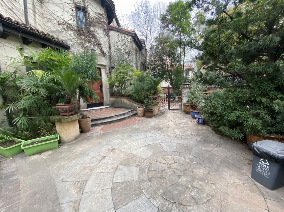 整租·坡岭顿小镇